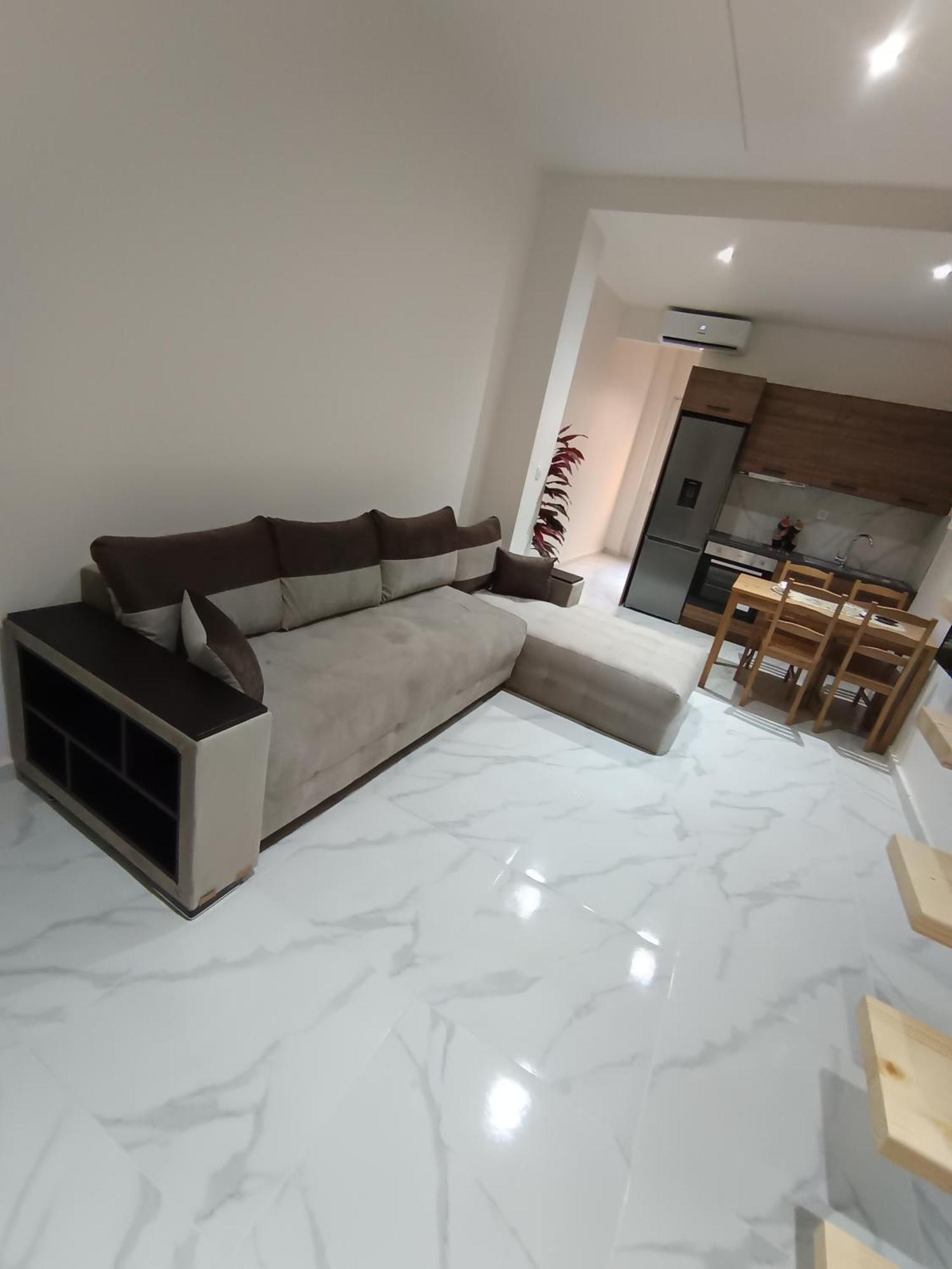 Villa Cemil Alexandroupoli Bagian luar foto