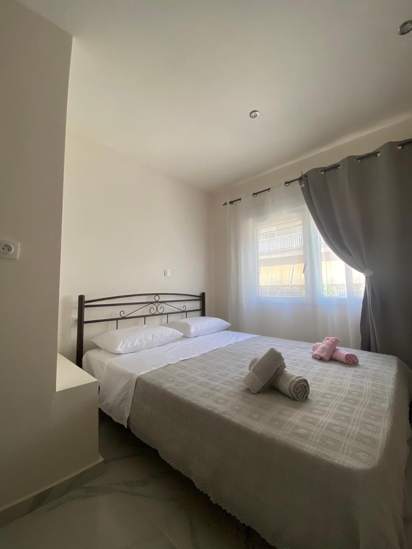 Villa Cemil Alexandroupoli Bagian luar foto