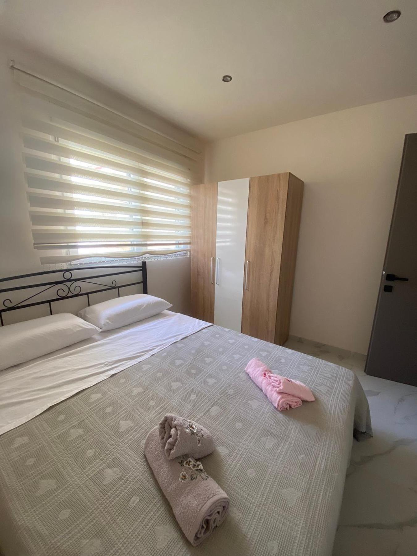 Villa Cemil Alexandroupoli Bagian luar foto