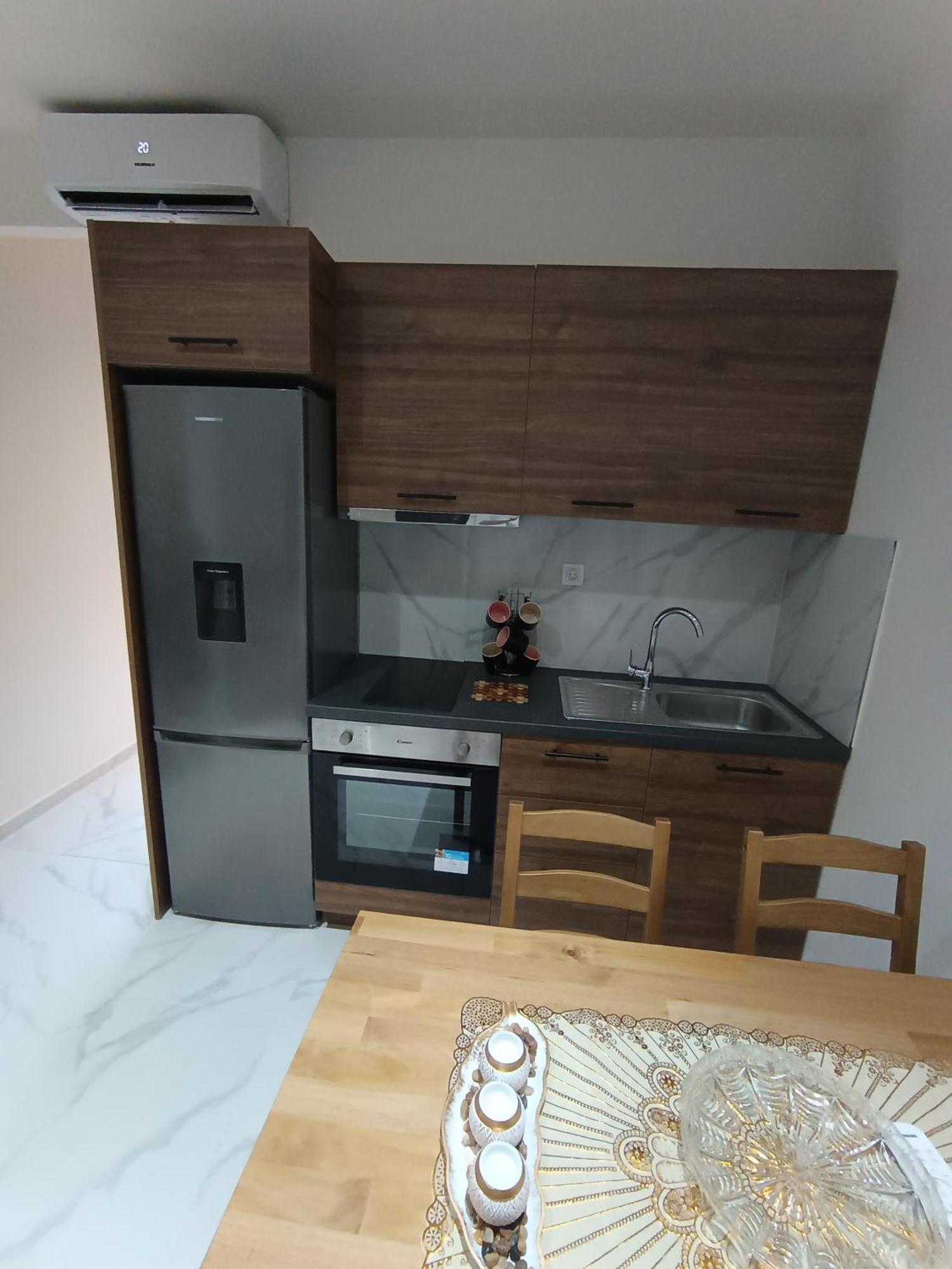 Villa Cemil Alexandroupoli Bagian luar foto
